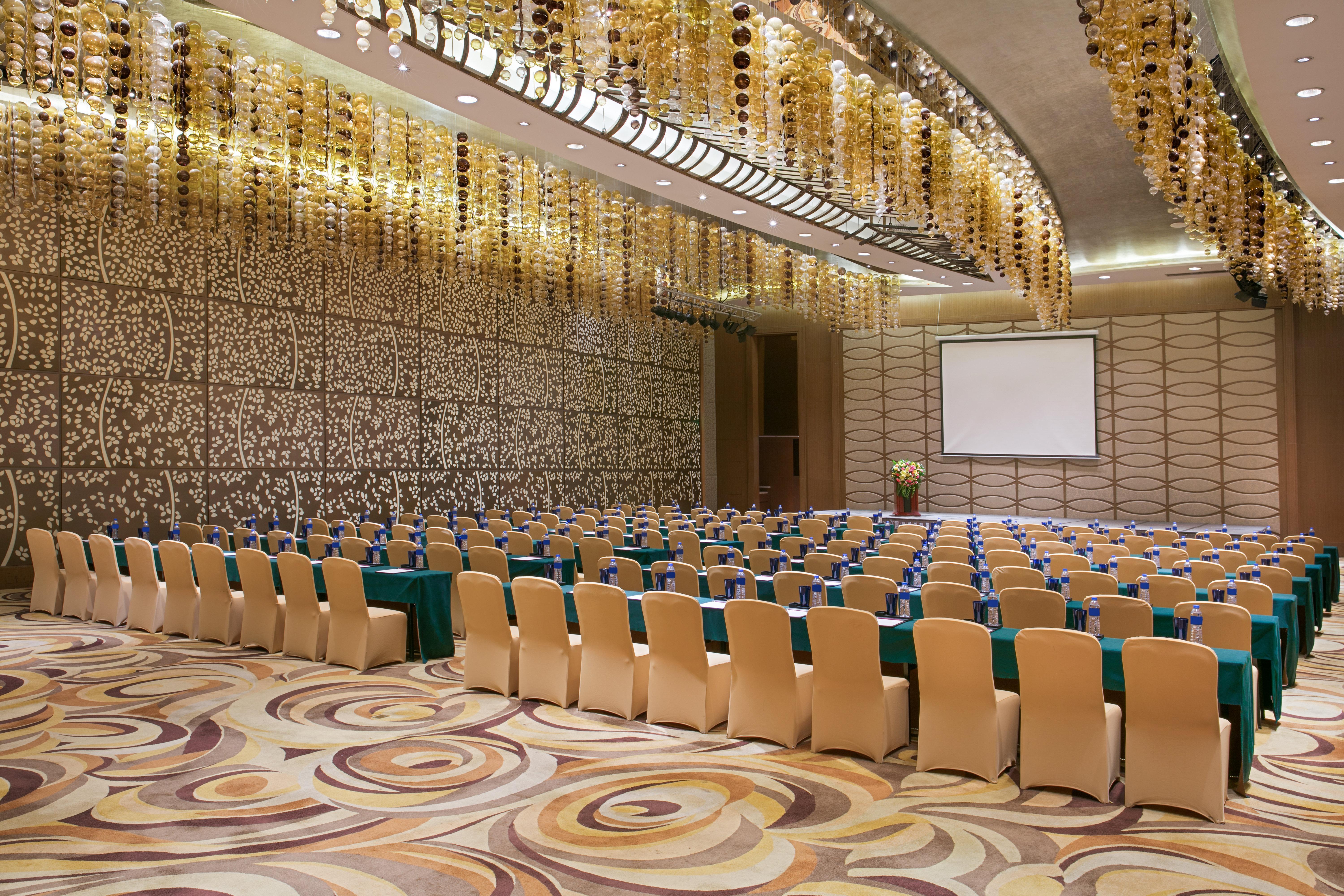 Crowne Plaza Zhongshan Wing On City By Ihg Екстер'єр фото