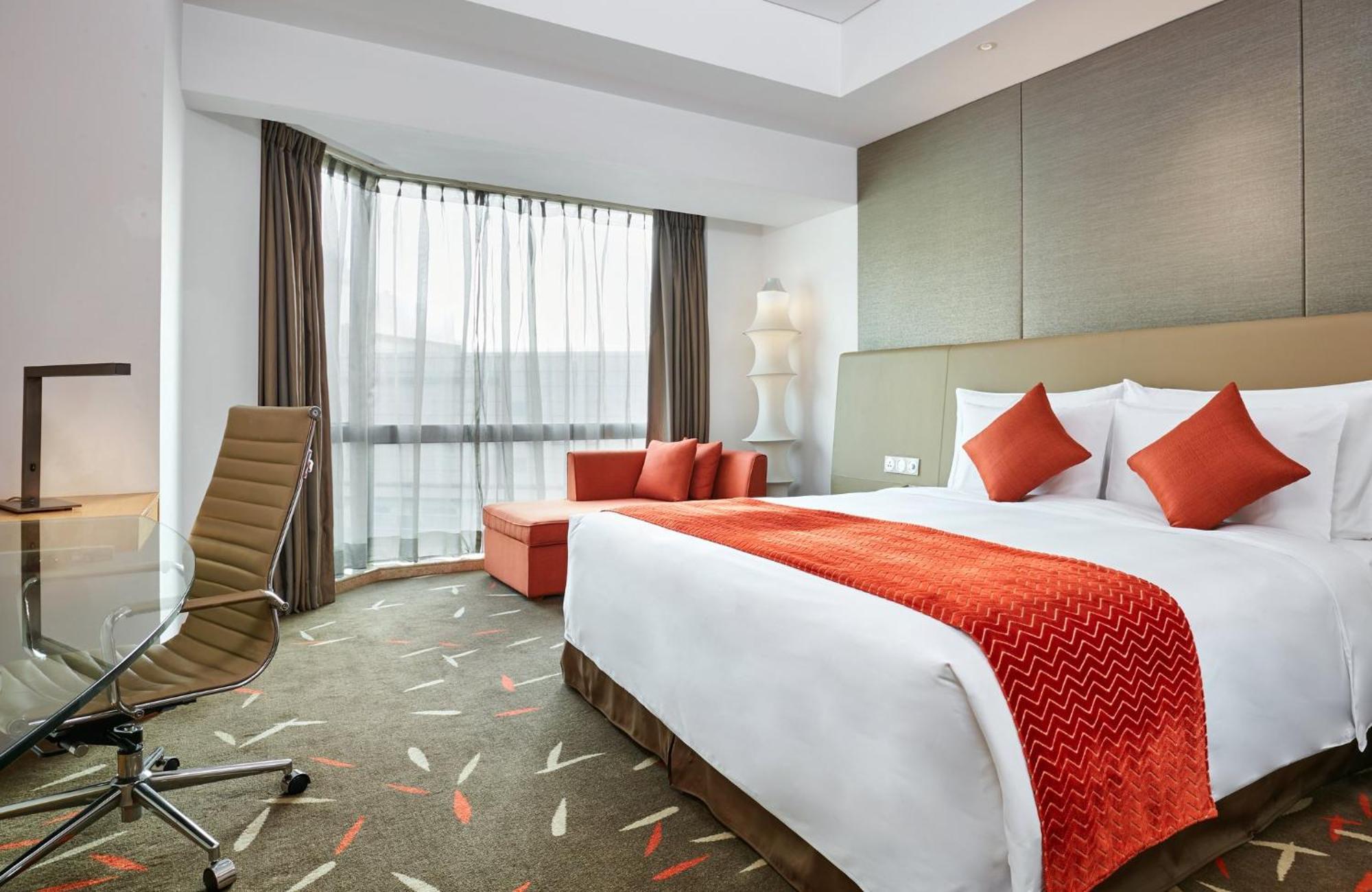 Crowne Plaza Zhongshan Wing On City By Ihg Екстер'єр фото