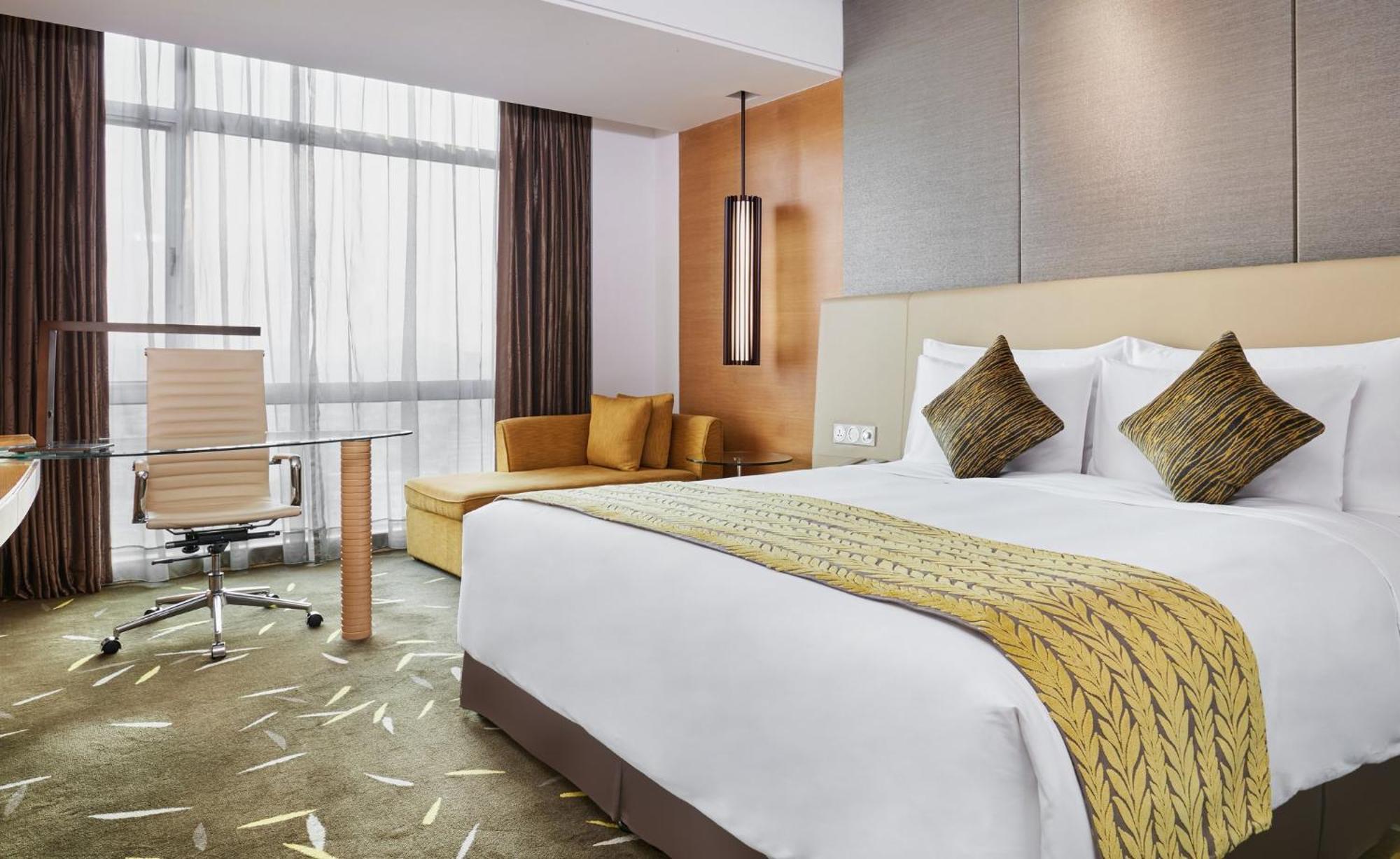 Crowne Plaza Zhongshan Wing On City By Ihg Екстер'єр фото